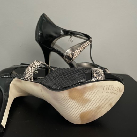 Snake Print High Heal Shoes - Picture 3 of 3